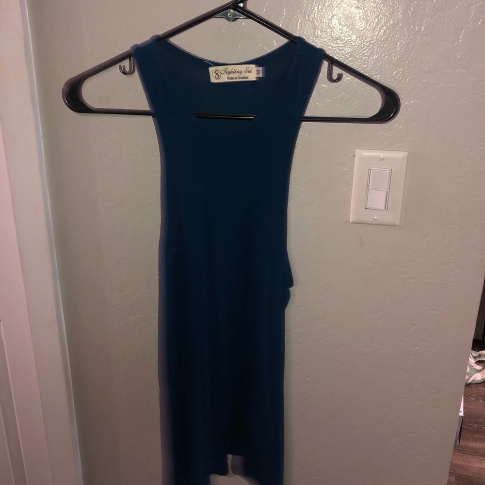 Fighting eel tempo tank size medium
